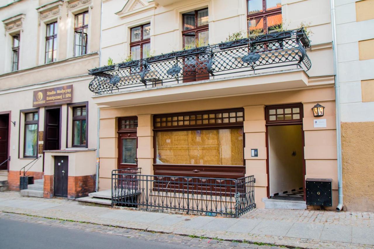 Holi Apartment Торунь Екстер'єр фото