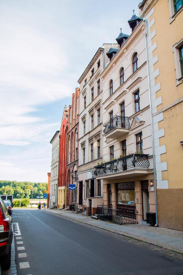 Holi Apartment Торунь Екстер'єр фото